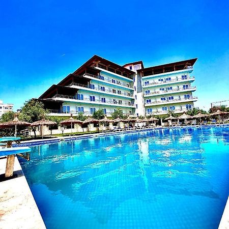 Europa Grand Resort Vlorë エクステリア 写真