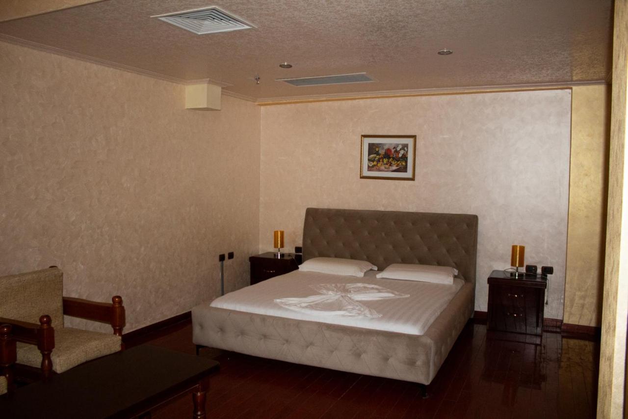 Europa Grand Resort Vlorë エクステリア 写真