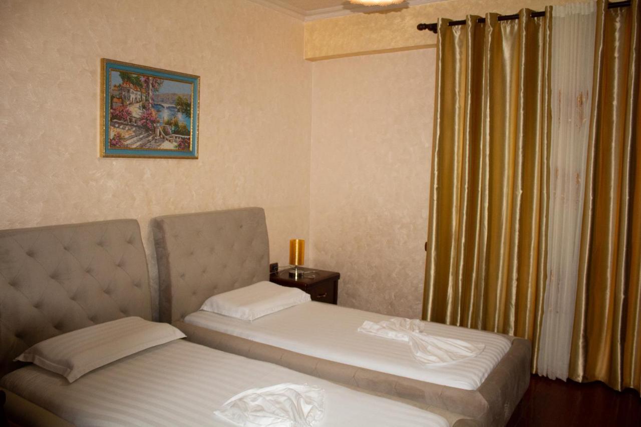 Europa Grand Resort Vlorë エクステリア 写真