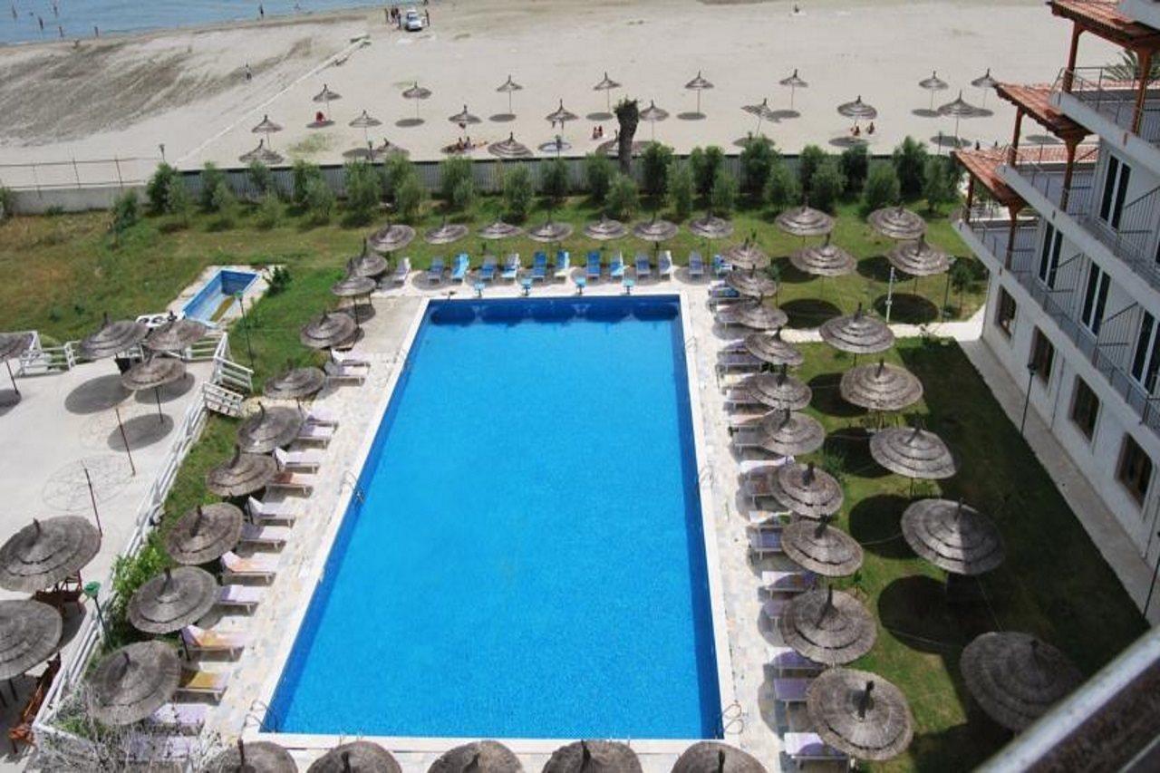 Europa Grand Resort Vlorë エクステリア 写真