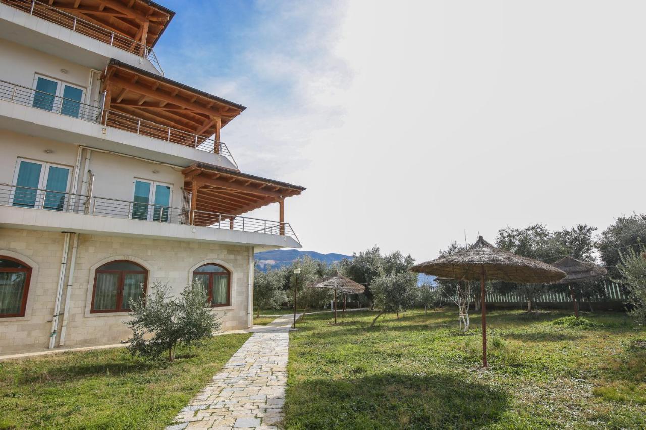 Europa Grand Resort Vlorë エクステリア 写真